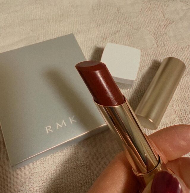 #茉莉花的化身
#RMK
@fukuya_fashion_beauty